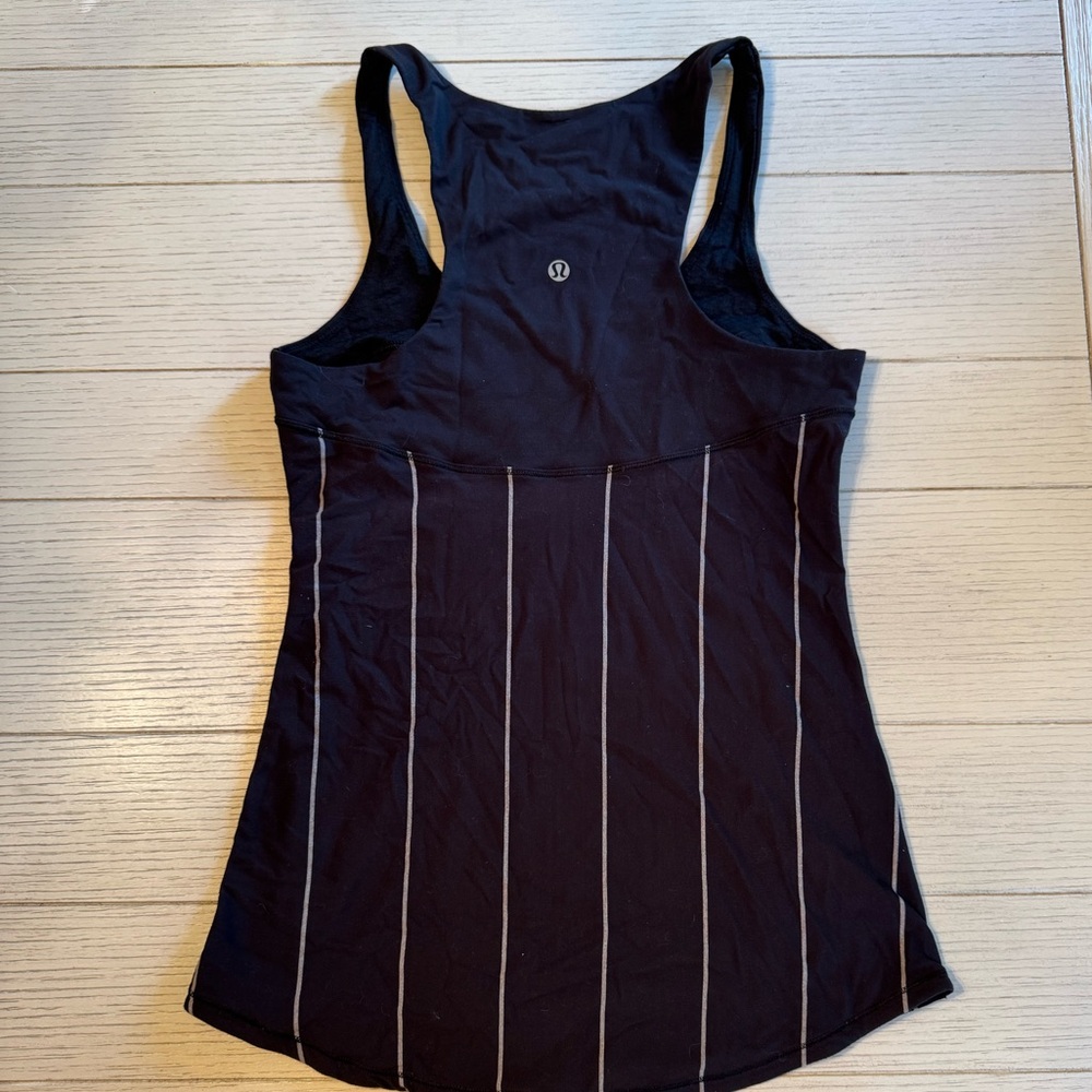 Lululemon Run First Base Tank - Picture 5 of 5
